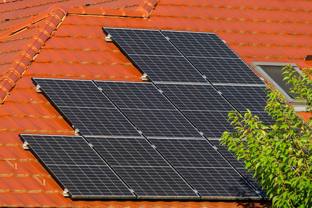Why Malaysians Are Replacing Solar Water Heaters with Solar Panels and Storage Water Heaters